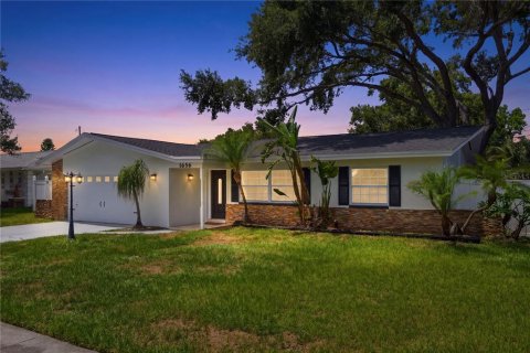Villa ou maison à vendre à Clearwater, Floride: 4 chambres, 139.35 m2 № 2147753 - photo 2