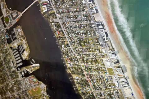 Commercial property in Daytona Beach Shores, Florida № 1788051 - photo 4