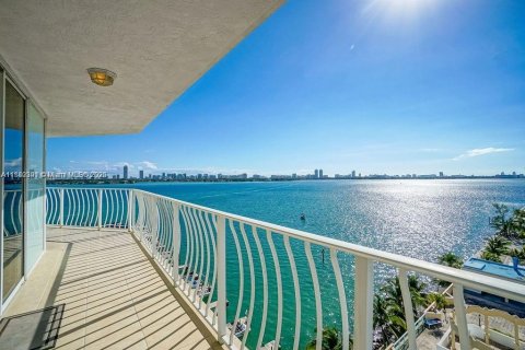 Copropriété à louer à North Bay Village, Floride: 2 chambres, 93.37 m2 № 1929167 - photo 3