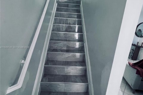 Купить кондоминиум в Хайалиа Гарденс, Флорида 2 спальни, 118.91м2, № 2005718 - фото 7