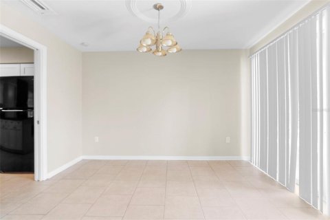 Casa en venta en Orlando, Florida, 4 dormitorios, 153.01 m2 № 1916127 - foto 17