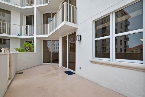 Copropriété à vendre à Coral Gables, Floride: 2 chambres, 94.76 m2 № 1806204 - photo 20