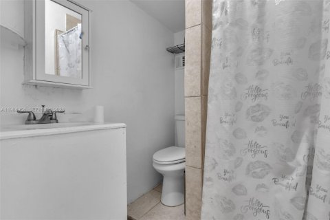 Casa en venta en Miami, Florida, 2 dormitorios, 86.96 m2 № 2051252 - foto 22