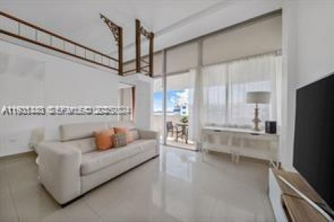 Condominio en alquiler en North Bay Village, Florida, 40.13 m2 № 1993793 - foto 4