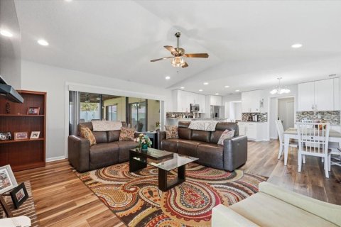 Casa en venta en Lakeland, Florida, 4 dormitorios, 212.65 m2 № 2386729 - foto 26