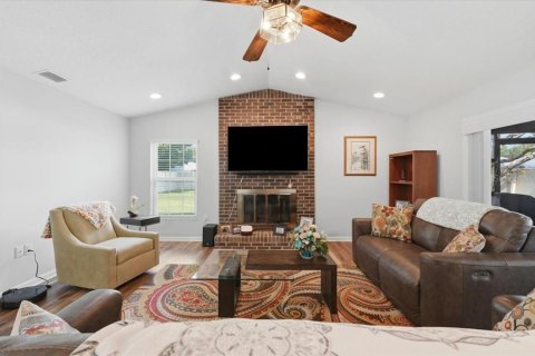 Casa en venta en Lakeland, Florida, 4 dormitorios, 212.65 m2 № 2386729 - foto 27