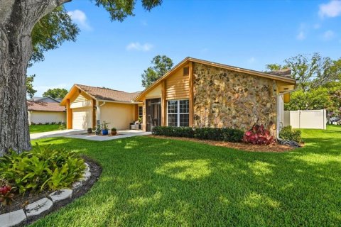Casa en venta en Lakeland, Florida, 4 dormitorios, 212.65 m2 № 2386729 - foto 5