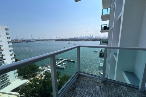 Condo in Miami Beach, Florida, 1 bedroom  № 2317958 - photo 6