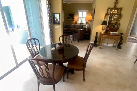House in Venice, Florida 3 bedrooms, 215.25 sq.m. № 1787757 - photo 25