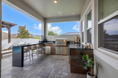 House in Winter Garden, Florida 3 bedrooms, 196.58 sq.m. № 2393505 - photo 30