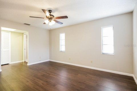 Casa en alquiler en Cape Coral, Florida, 3 dormitorios, 177.44 m2 № 1905167 - foto 10
