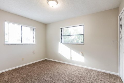 Casa en alquiler en Cape Coral, Florida, 3 dormitorios, 177.44 m2 № 1905167 - foto 11