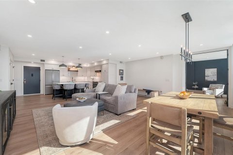 Condo in Sarasota, Florida, 3 bedrooms № 2383476 - photo 14