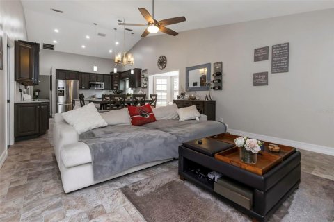 Villa ou maison à vendre à New Port Richey, Floride: 4 chambres, 250.19 m2 № 1835827 - photo 26