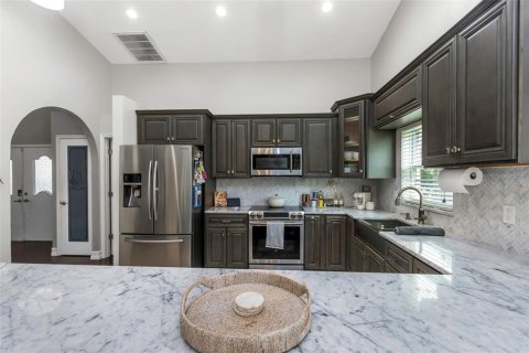 Villa ou maison à vendre à New Port Richey, Floride: 4 chambres, 250.19 m2 № 1835827 - photo 19
