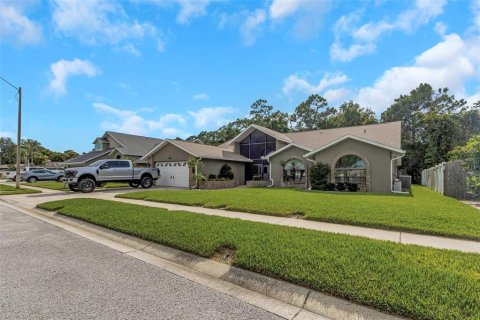 Villa ou maison à vendre à New Port Richey, Floride: 4 chambres, 250.19 m2 № 1835827 - photo 2