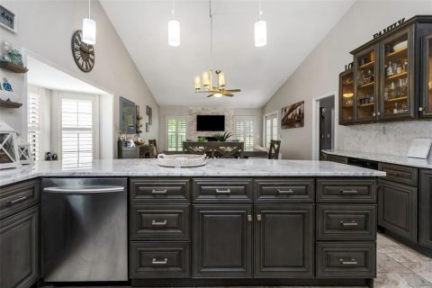 Villa ou maison à vendre à New Port Richey, Floride: 4 chambres, 250.19 m2 № 1835827 - photo 20