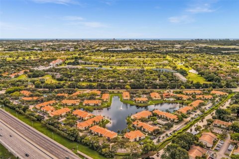 Купить кондоминиум в Помпано-Бич, Флорида 1 комната, 83.89м2, № 2011373 - фото 25