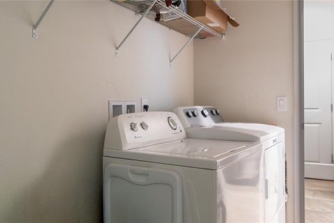 Casa en venta en Polk City, Florida, 3 dormitorios, 184.88 m2 № 1908652 - foto 18