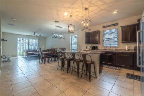 Casa en venta en Polk City, Florida, 3 dormitorios, 184.88 m2 № 1908652 - foto 13