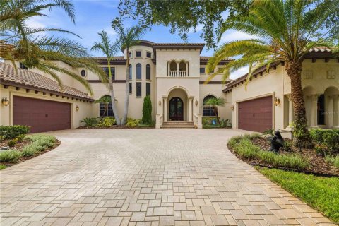 Casa en Fish Hawk, Florida 6 dormitorios, 790.23 m2 № 2141375