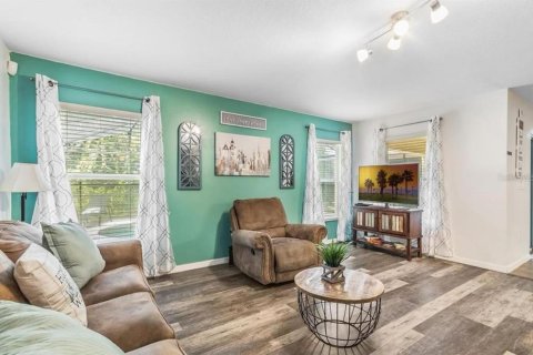 Casa en alquiler en Kissimmee, Florida, 4 dormitorios, 189.33 m2 № 1915549 - foto 8