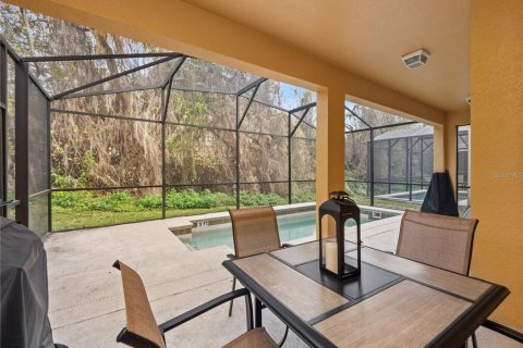 Casa en venta en Kissimmee, Florida, 6 dormitorios, 305.74 m2 № 2213221 - foto 17