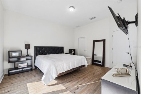 Touwnhouse à vendre à Tampa, Floride: 3 chambres, 177.63 m2 № 1528371 - photo 23