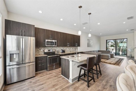 Touwnhouse à vendre à Tampa, Floride: 3 chambres, 177.63 m2 № 1528371 - photo 15