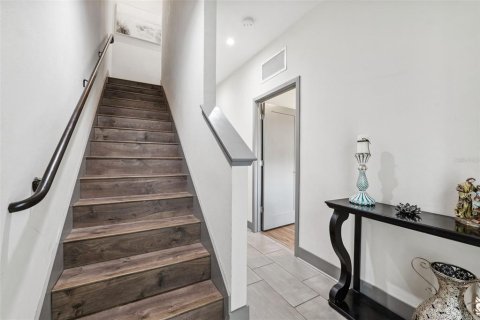 Touwnhouse à vendre à Tampa, Floride: 3 chambres, 177.63 m2 № 1528371 - photo 5