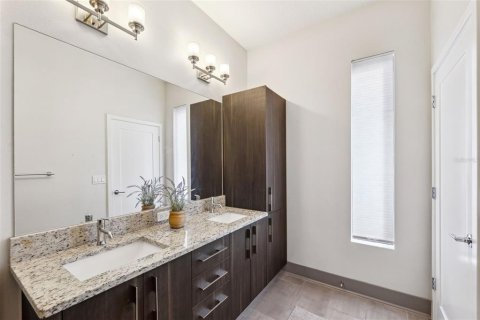Touwnhouse à vendre à Tampa, Floride: 3 chambres, 177.63 m2 № 1528371 - photo 26