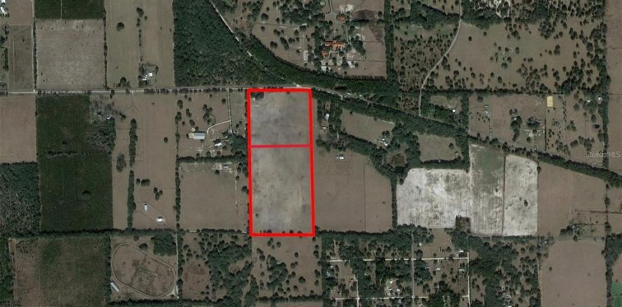 Land in Morriston, Florida № 1880429