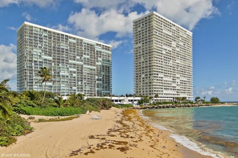 Copropriété à vendre à Fort Lauderdale, Floride: 2 chambres, 139.35 m2 № 2178104 - photo 28