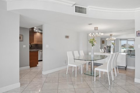 Copropriété à vendre à Fort Lauderdale, Floride: 2 chambres, 139.35 m2 № 2178104 - photo 8