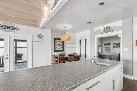 Casa en venta en Crescent City, Florida, 2 dormitorios, 130.99 m2 № 2149385 - foto 16