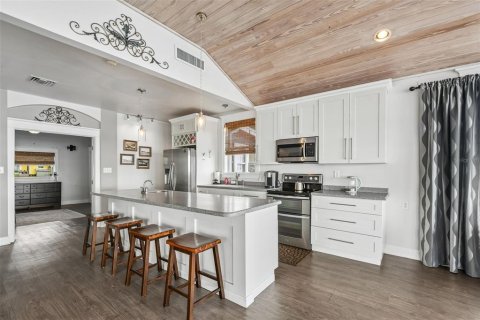Casa en venta en Crescent City, Florida, 2 dormitorios, 130.99 m2 № 2149385 - foto 13