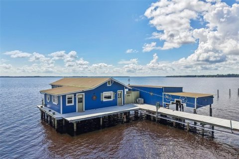 Casa en venta en Crescent City, Florida, 2 dormitorios, 130.99 m2 № 2149385 - foto 3