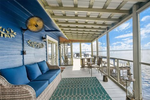 Casa en venta en Crescent City, Florida, 2 dormitorios, 130.99 m2 № 2149385 - foto 6
