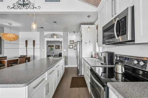 Casa en venta en Crescent City, Florida, 2 dormitorios, 130.99 m2 № 2149385 - foto 15