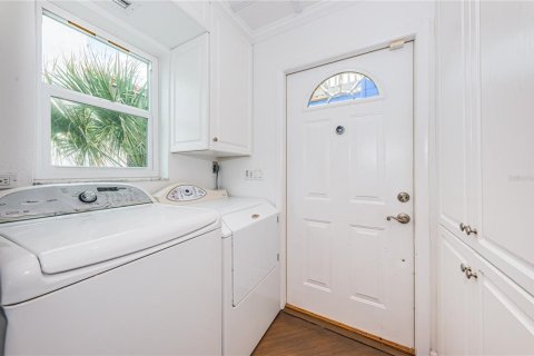Apartamento en alquiler en Treasure Island, Florida, 3 dormitorios, 322.56 m2 № 2156765 - foto 15