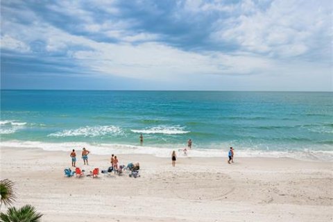Apartamento en alquiler en Treasure Island, Florida, 3 dormitorios, 322.56 m2 № 2156765 - foto 6
