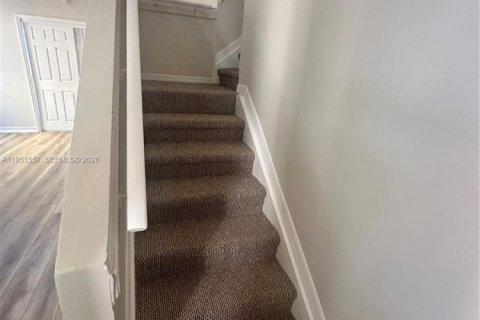 Casa en alquiler en Homestead, Florida, 4 dormitorios, 155.8 m2 № 2007783 - foto 20