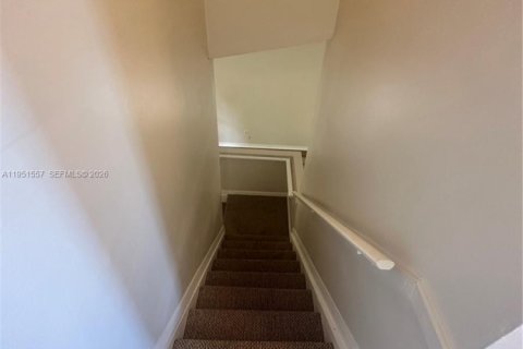 Casa en alquiler en Homestead, Florida, 4 dormitorios, 155.8 m2 № 2007783 - foto 21