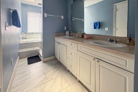 Adosado en venta en Davenport, Florida, 3 dormitorios, 168.71 m2 № 1652484 - foto 7