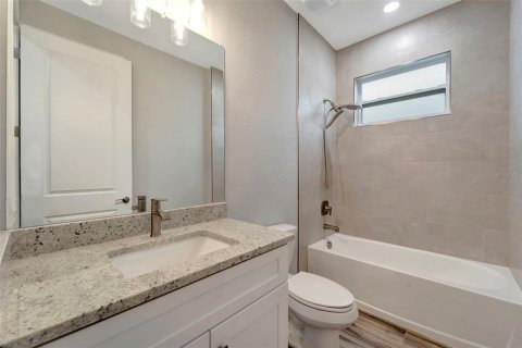 Villa ou maison à vendre à Port Charlotte, Floride: 4 chambres, 209.31 m2 № 1532550 - photo 29