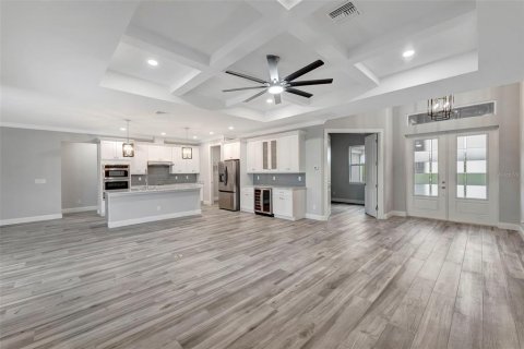 Villa ou maison à vendre à Port Charlotte, Floride: 4 chambres, 209.31 m2 № 1532550 - photo 9