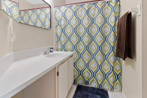 Condo in Coral Springs, Florida, 2 bedrooms  № 2254680 - photo 11