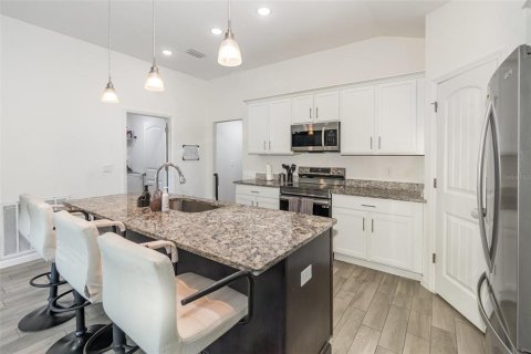 Casa en venta en Orlando, Florida, 4 dormitorios, 155.05 m2 № 1910072 - foto 8