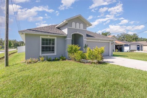 Casa en venta en Orlando, Florida, 4 dormitorios, 155.05 m2 № 1910072 - foto 2