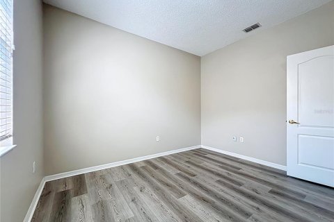 Casa en alquiler en Winter Haven, Florida, 4 dormitorios, 189.33 m2 № 1782989 - foto 26